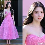 공주 실사판' 한소희 '<b>삼성동</b>을 들썩이게 만든 핑크빛 아름다움'