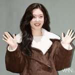 [포토] <b>정채</b>연 '행복한 연말되세요~'