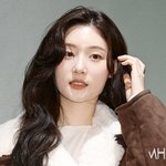 [포토] <b>정채</b>연 '아침부터 예쁘네'