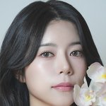 양지은, 父 <b>생전</b> 마지막 뜻 따랐다…"잔치처럼 보내 달라고"...