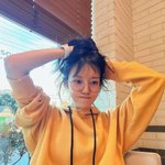 신소율 촛불 집회 중 분노‥“어떻게 이래요” 尹 탄핵안 투표 참여...