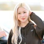 우주소녀 다영 ‘귀 뒤로 예쁨을 슬~쩍!’[포토엔<b>HD</b>]