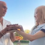 <b>로제</b> 나오는 하이틴물 보고 싶다