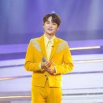 [단독] 박서진, 유재석→카리나 만난다…논란 털고 연예대상 참석...