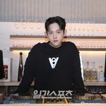 [어케생각해] [단독] <b>지플랫</b> “엄정화 피처링, 조카 아닌 아티스트로...