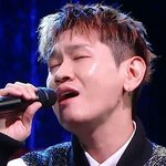 <b>BTS</b> 제이홉, 크러쉬에 통큰 마이크 선물…가격 얼마길래 '깜짝'...