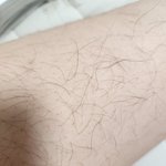 나랑 다리털 길이 <b>대결</b>할 사람