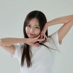 하연수, '은퇴설' 완전히 <b>뿌리</b>뽑는다…돌연 지운 포털 프로필 재등록...