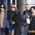 투애니원, 8년 만에 재결합 출국장 [포토엔HD]