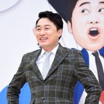 활동중단 6년만 뜻밖의 근황, 국민의 힘 <b>의원</b>에 “늘 응원합니다”...