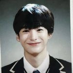 <b>앤톤</b> 한국 학교 다녔엇어??