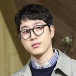[댓글부탁해] <b>장범준</b>, 탄핵 집회 참가자들에 "아스팔트 위 고생…고마워"
