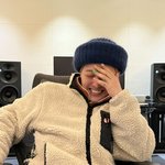 지드래곤, 김태호 <b>PD</b> 재회에 신났나?…이 다 보이는 살인미소