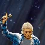 [단독] ‘가황’ 나훈아 “밤 꼴딱 새…정치 근본이 무어냐” 작심...