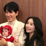 “영재학습보다 삶의 가치 알게” 이지훈아야네 딸, <b>생후</b> 5개월 만 첫...