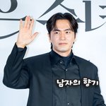 이진욱,'진한 남자의 향기 그래도 <b>리본</b>은 깜찍하게' 검은수녀들 [O!...