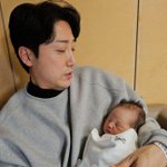 [추억팔아요] [단독] '득녀' 손헌수 "박수홍, 같이 딸바보 됐다며...