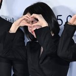 송혜교, ‘<b>리본</b>하트 어떻게 하죠?’ [포토엔HD]