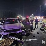 갓 면허 따고 운전대 잡은 10대…<b>화단</b> 들이받아 4명 부상