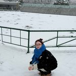 팬들이 카리나한테 선물한 눈사람 인형