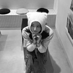 [<b>SCin스타</b>] 서하얀, 임창정 따라 슬며시 활동 재개…겨울 감성...