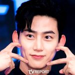 옥택연, 4년 사귄 여친과 길거리 데이트...선남<b>선녀</b> 커플
