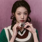 앨리스마저 찰떡 소화’ 장원영, 역시 4세대 <b>K팝</b> 대표 비주얼