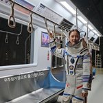 공효진, 우주정거장서 일하는 공블리라니..우주복도 <b>패셔</b>너블하게