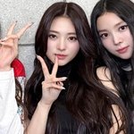 <b>안나</b> ㄹㅇ 있지 유나 닮지않았냐??