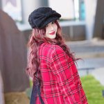 ‘등 뒤로 넘긴 러블리한 머플러’ (<b>동물</b>농장 출근길) [HD포토]