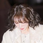 사로잡는 복숭아빛 피부’ (웬디의 영스트리트 출근길) [<b>HD</b>포토]