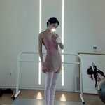 '엄태웅' 윤혜진, 임신 전에 있던 발레복이 아직도 맞네…"등에...