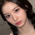 설윤한테 <b>쌍테</b> 좀 그만 붙여 제왑...