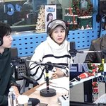 미담 폭주, 코로나 <b>방호복</b> 기부→주현영 “목관리 도움 받아”(12시엔)
