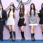 뉴진스, 아동·청소년 위해 1억 기부..그룹명 아닌 '버니즈'로...