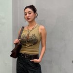 트와이스 지효, 태국서 빛나는 글래머..시크한 눈빛