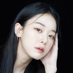 '김지석' 이주명, 공개 열애 후 겹경사 터졌다…2관왕 영예→'마이유스'...