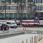 [속보] 국회 소통관서 불…기자·하객 등 400여명 대피 <b>소동</b>