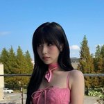 트와이스 미나, 추위 날리는 핫핑크 란제리룩‥섹시+러블리 매력