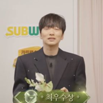 "어려운 일 많았는데 위로 돼" 눈물(핑계고)[<b>Oh</b>!쎈 이슈]