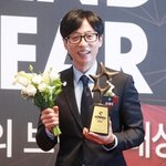 대상' 유재석..공중파보다, 시상식은 '핑계고'! [<b>FOCUS</b>]