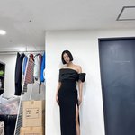 드레스를 다 소화하네.."남다른 비율에 깜짝" [<b>SHOT</b>!]