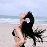 ‘故최진실 딸’ 최준희, 비키니로 뽐낸 <b>슬렌</b>더 몸매 [DA]