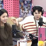 [모두드루와] 옹성우X김지은, 알고보니 9년 절친 “인형탈 알바하면서...