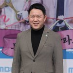[단독] ‘독설가’ 김구라, ‘썰전’ <b>MC</b> 그대로 맡는다