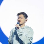 ‘싸이 깜짝 등장’ 크러쉬 단독 콘서트 마무리 ··· “좋은 음악으로...