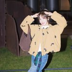 ‘출근룩 자랑하는 완뭉 포즈’ (웬디의 영스트리트 출근길) [<b>HD</b>포토]