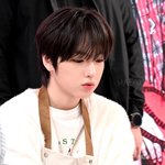 달과 같은 <b>님</b>