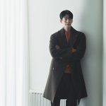 김우빈, 또 여자친구 '신민아' 기다리나..<b>NEW</b> '남친짤' 생성