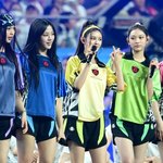 [Y초점] 뉴진스 '뉴스쇼' 출연에 멀뚱멀뚱…소송 건 어도어 왜...